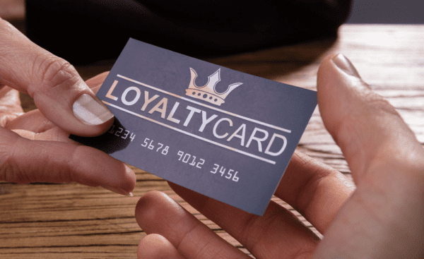Loyalitätsmarketing – Der Weg zum dauerhaften Erfolg: Treue Kunden und aktive Fürsprecher gewinnen: