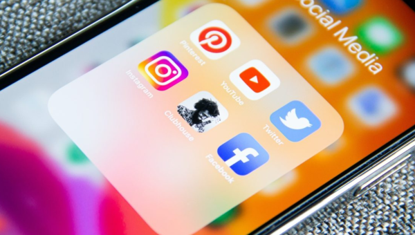Facebook-, Twitter- und Instagram-Geschäftskonten: Ein umfassender Leitfaden zur Erstellung und Werbung